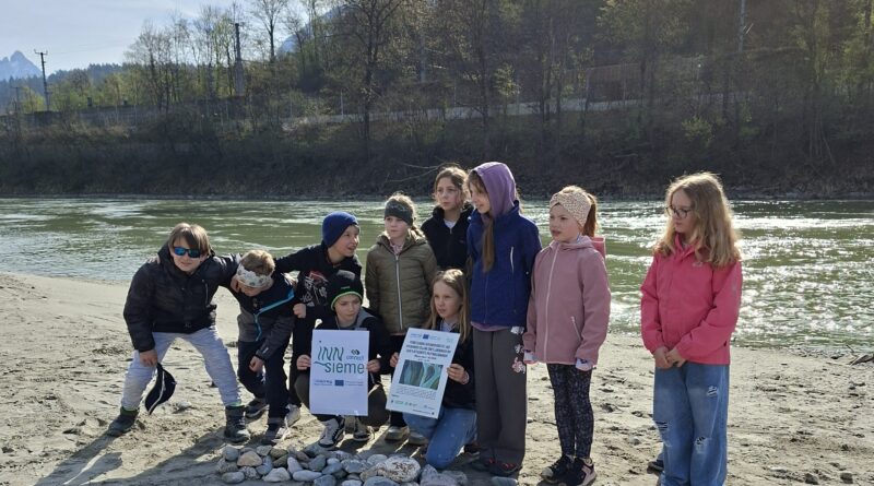 Projekttag „INNsieme“: Die 3a auf den Spuren des Inns<br>