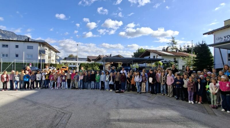 Europäische Mobilitätswoche in Oberlangkampfen – Straße frei für Kinder